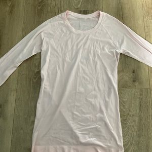 LuluLemon Swiftly Tech Long-Sleeve 2.0